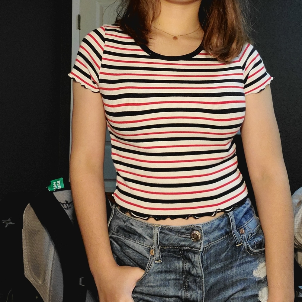 Hollister crop top